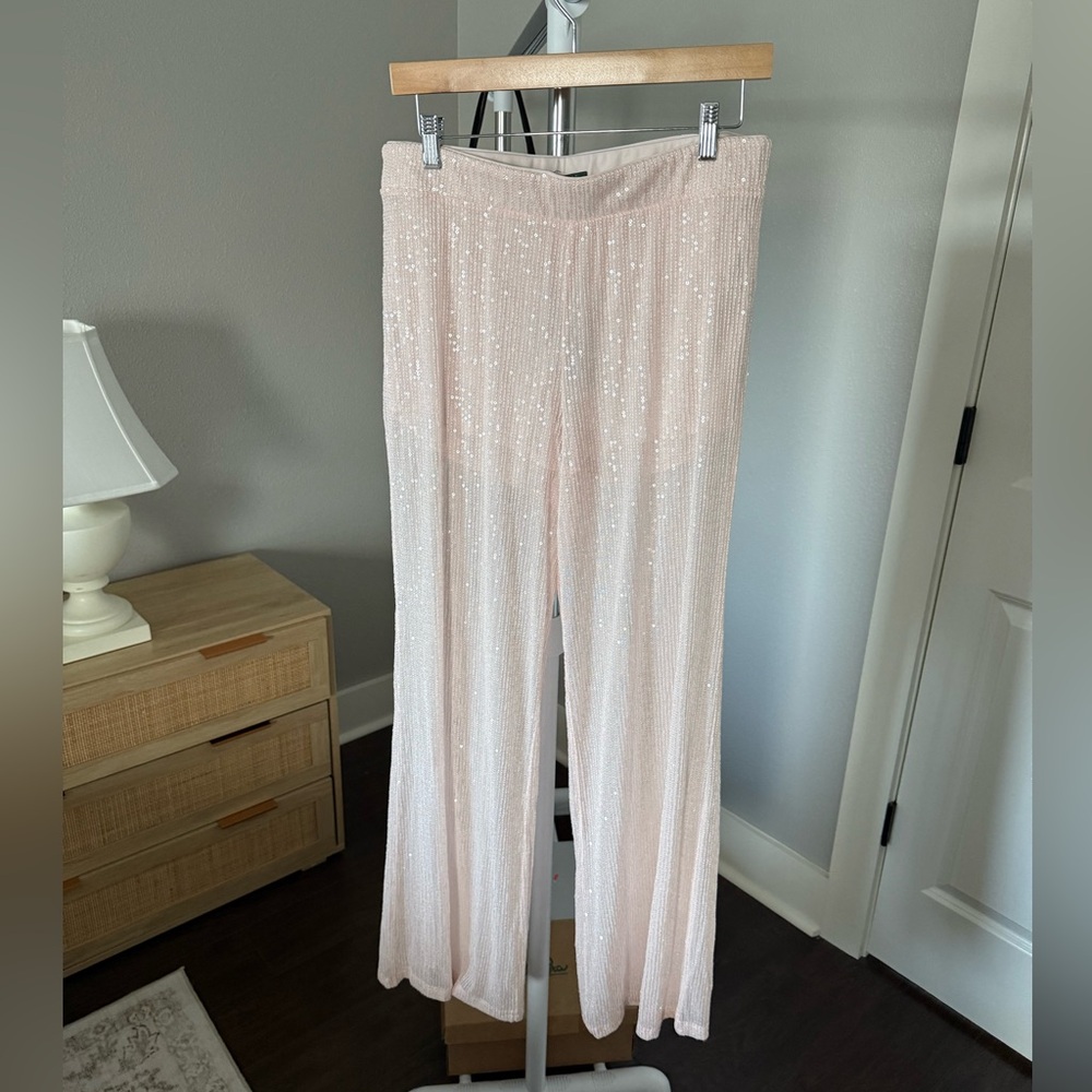 NEW Wild Fable Shimmering Light Pink Champagne Sequin Pants‎ Size M